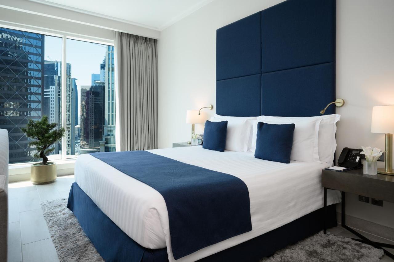 Centara West Bay Hotel&Residences Doha Exterior foto A bedroom at the hotel