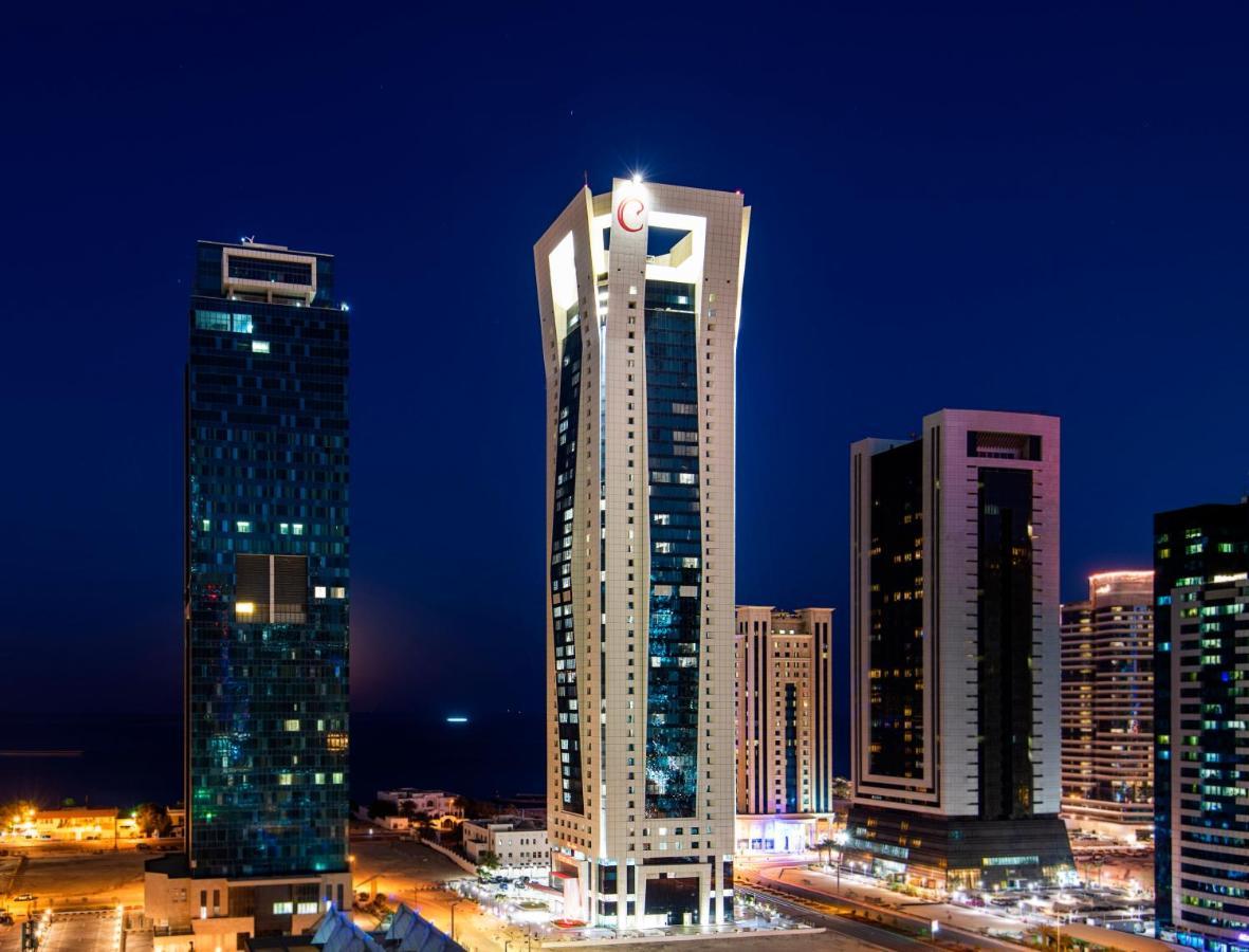 Centara West Bay Hotel&Residences Doha Exterior foto The Torch Doha