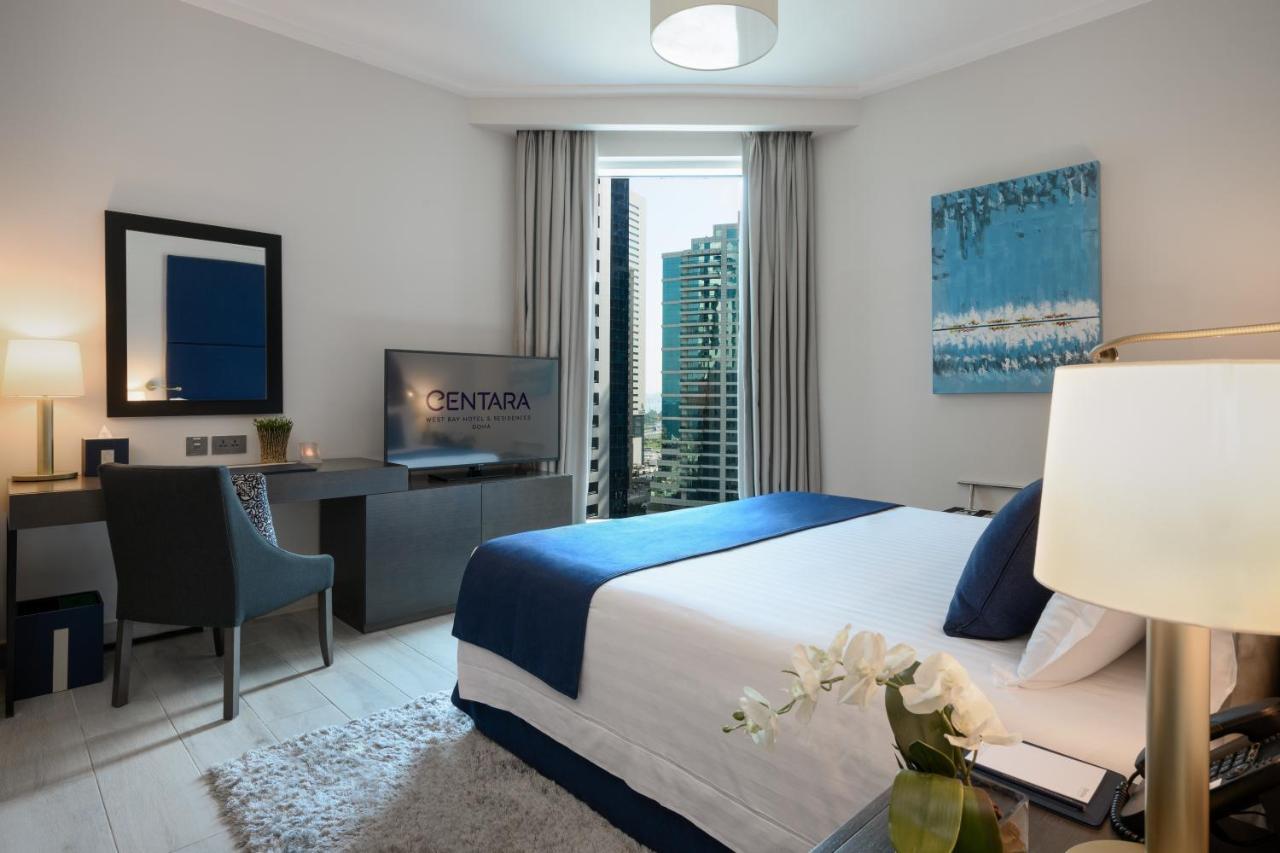 Centara West Bay Hotel&Residences Doha Exterior foto A bedroom at the hotel